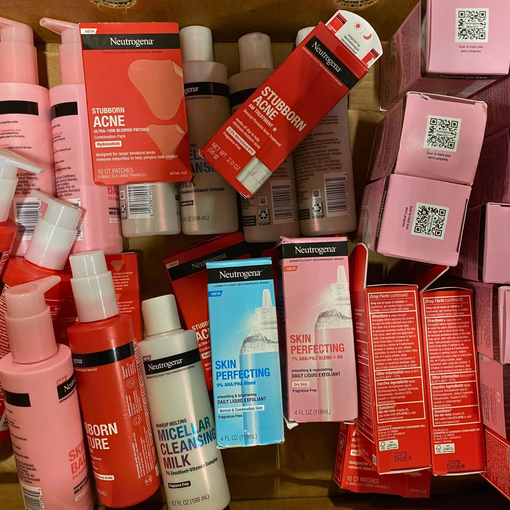 Neutrogena Skin Care Assorted Mix (30 Pcs Lot)