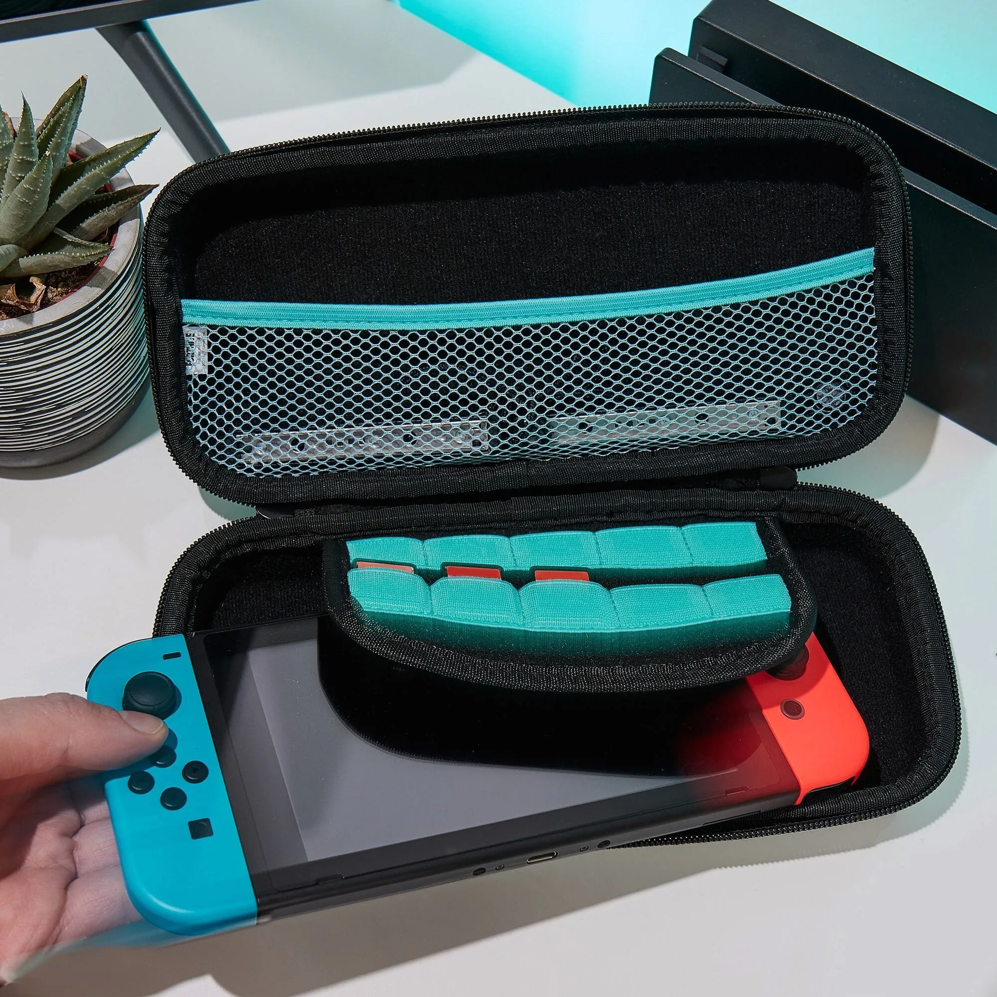 Official Fortnite Switch Case Llama 2024